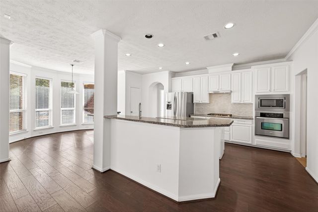 6206 Hidden Alley Drive, Katy, TX 77494