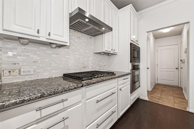 6206 Hidden Alley Drive, Katy, TX 77494