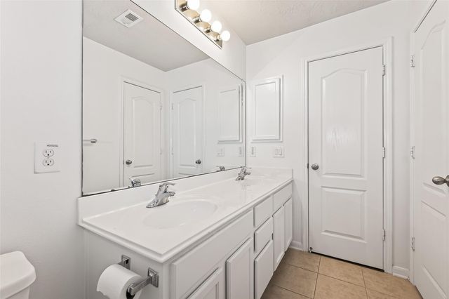 6206 Hidden Alley Drive, Katy, TX 77494