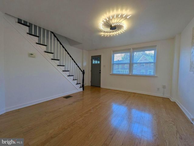 3159 IRONSIDE ROAD, Camden, NJ 08104