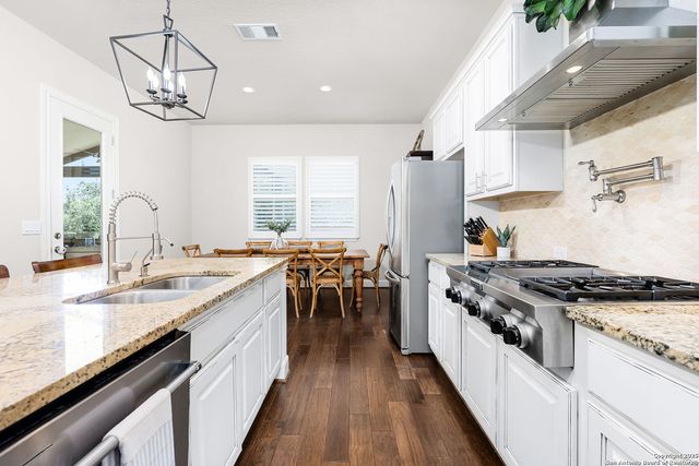 2618 Red Bud Way, New Braunfels, TX 78132