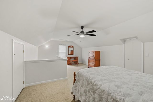 1602 Anita Avenue, Grosse Pointe Woods, MI 48236