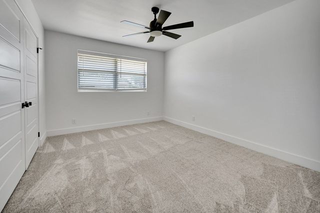 2001 Country Club Dr, Midland, TX 79701