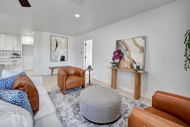 2001 Country Club Dr, Midland, TX 79701