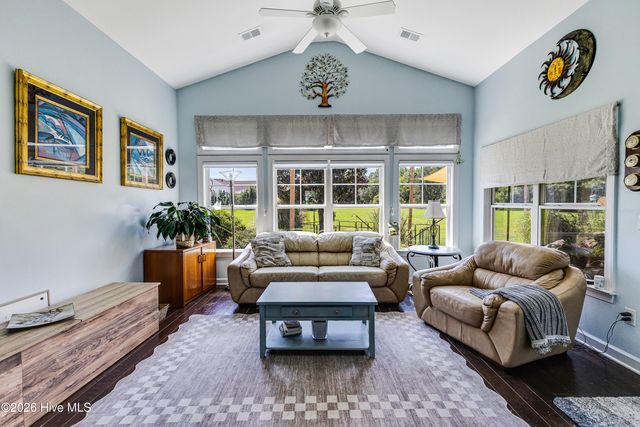 5019 Pierhead Court, Southport, NC 28461