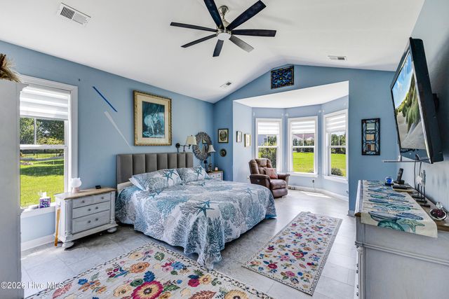 5019 Pierhead Court, Southport, NC 28461