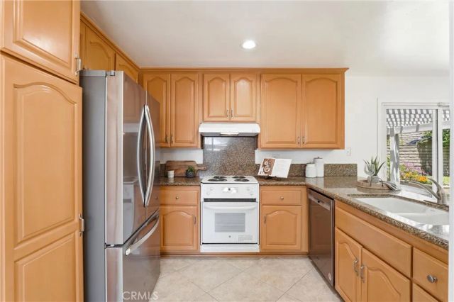 22361 Modina, Laguna Hills, CA 92653