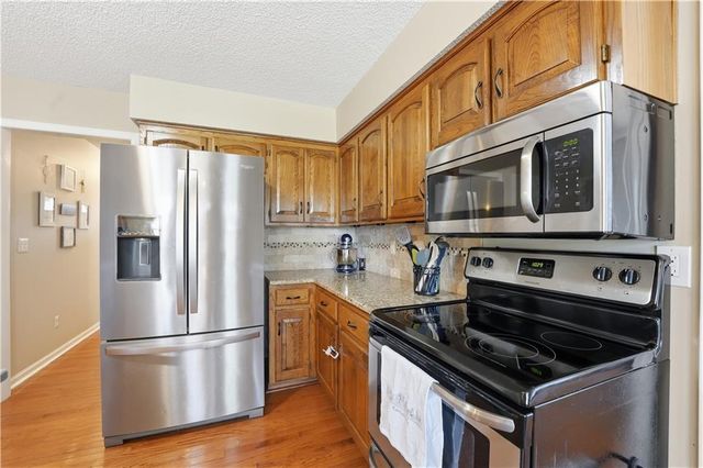7950 Acuff Lane, Lenexa, KS 66215