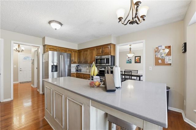 7950 Acuff Lane, Lenexa, KS 66215