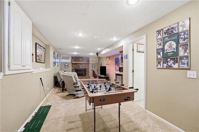 7950 Acuff Lane, Lenexa, KS 66215