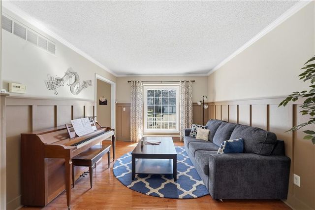 7950 Acuff Lane, Lenexa, KS 66215