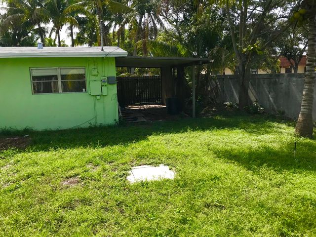 11 NE 17th Avenue, Pompano Beach, FL 33060