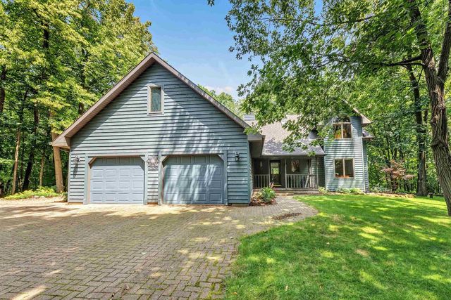 N2146 FOX RIDGE LANE, New London, WI 54961