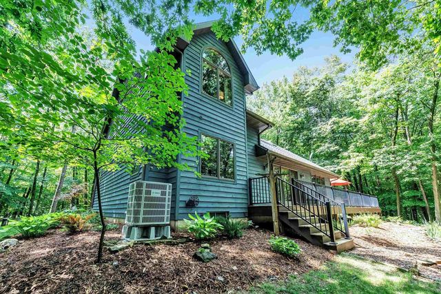 N2146 FOX RIDGE LANE, New London, WI 54961