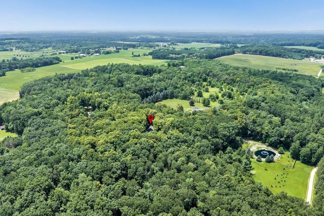 N2146 FOX RIDGE LANE, New London, WI 54961