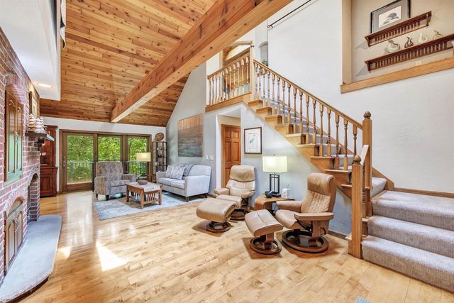 N2146 FOX RIDGE LANE, New London, WI 54961
