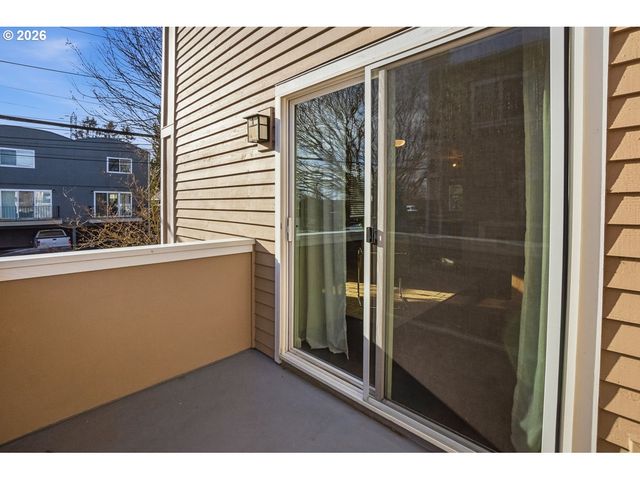 1687 Se LINN St, Portland, OR 97202