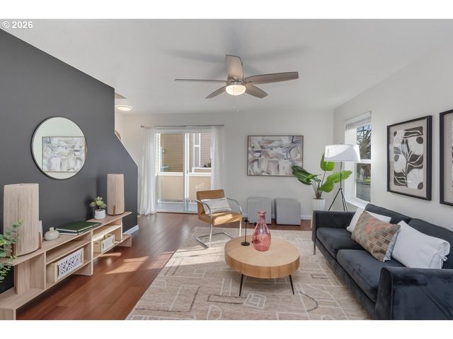 1687 Se LINN St, Portland, OR 97202