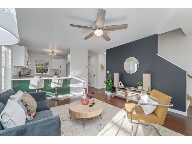 1687 Se LINN St, Portland, OR 97202