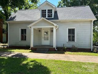 517 Western Avenue, Statesville, NC 28677