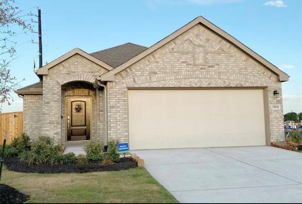25831 Rosin Lake Lane, Richmond, TX 77406