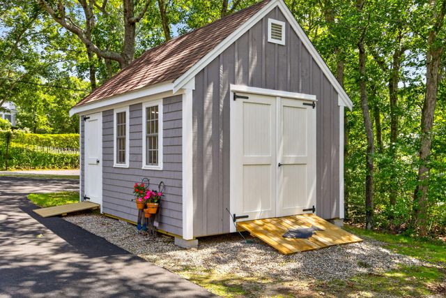 769 River Road, Marstons Mills, MA 02648