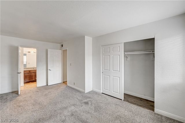 5404 River Glen Drive 362, Las Vegas, NV 89103