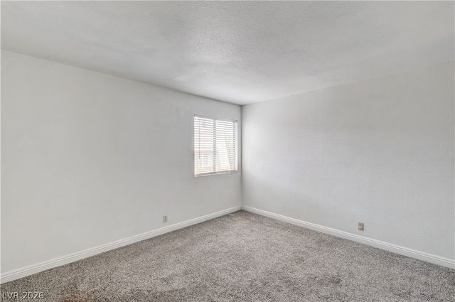 5404 River Glen Drive 362, Las Vegas, NV 89103