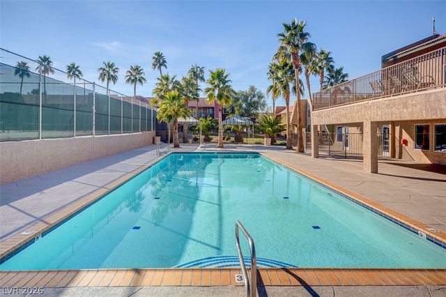5404 River Glen Drive 362, Las Vegas, NV 89103