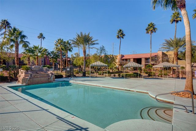 5404 River Glen Drive 362, Las Vegas, NV 89103