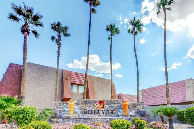 5404 River Glen Drive 362, Las Vegas, NV 89103