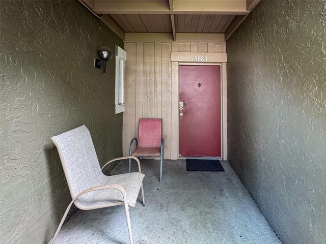 5885 WINDHOVER DRIVE 4E, Orlando, FL 32819