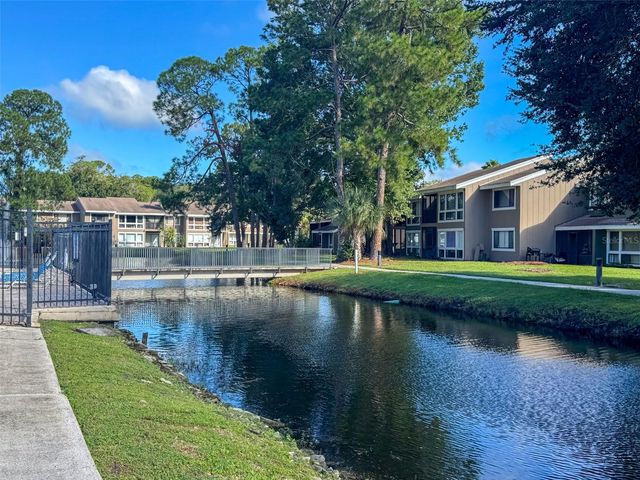 5885 WINDHOVER DRIVE 4E, Orlando, FL 32819