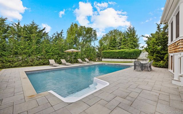 58 Bayfield Lane, Westhampton Beach, NY 11978