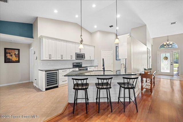 1235 Pemberton Trail, Malabar, FL 32950