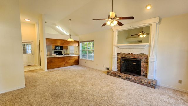 2535 Georgetown Lane, Fort Walton Beach, FL 32547