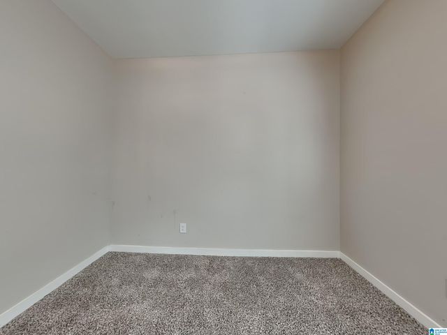156 PARK DRIVE N, Clanton, AL 35045