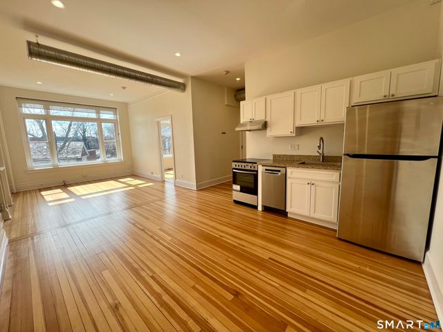 88 Main Street, New Canaan, CT 06840