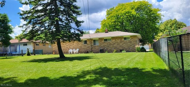 7573 Biscayne Boulevard, Parma, OH 44134