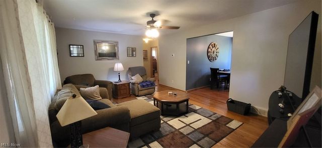 7573 Biscayne Boulevard, Parma, OH 44134