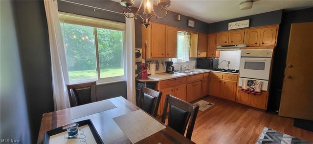 7573 Biscayne Boulevard, Parma, OH 44134