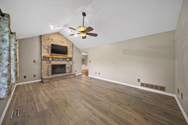 4384 Leppert Road, Hilliard, OH 43026