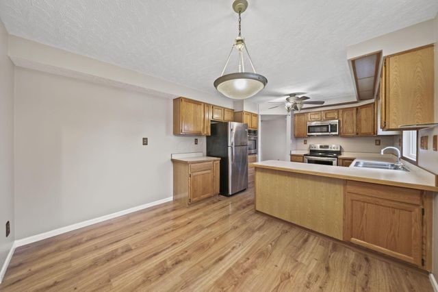 4384 Leppert Road, Hilliard, OH 43026
