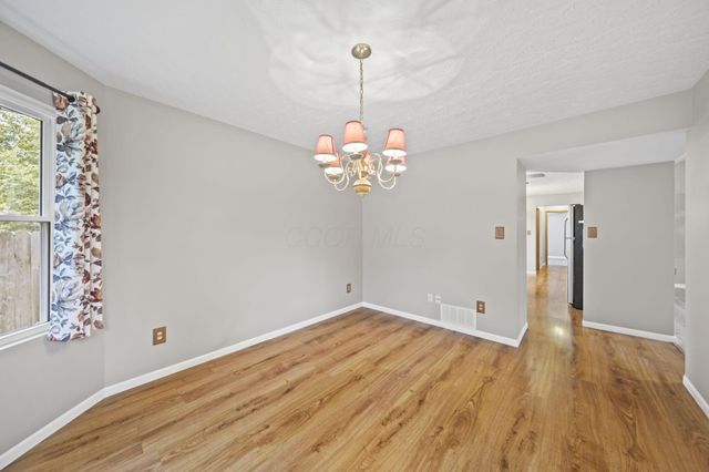 4384 Leppert Road, Hilliard, OH 43026