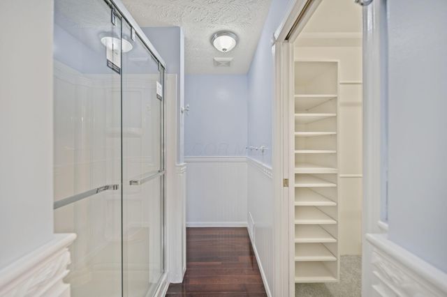 4384 Leppert Road, Hilliard, OH 43026