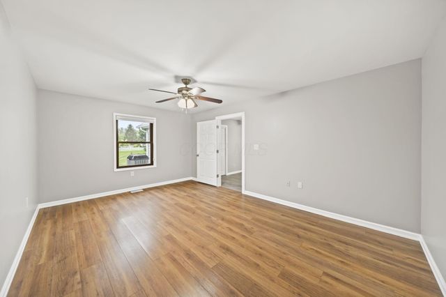 4384 Leppert Road, Hilliard, OH 43026