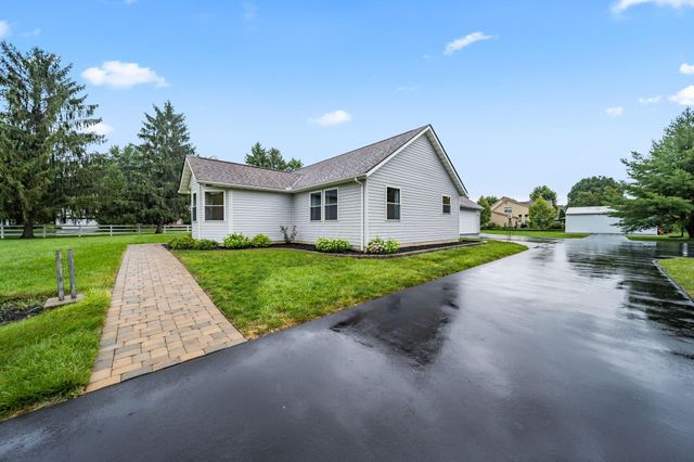 4384 Leppert Road, Hilliard, OH 43026