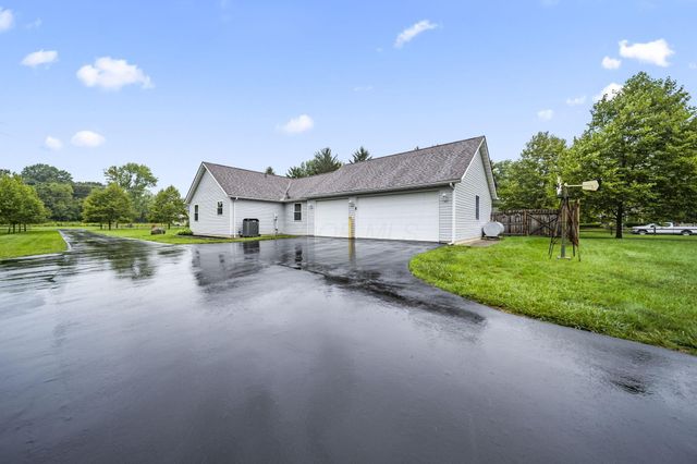 4384 Leppert Road, Hilliard, OH 43026