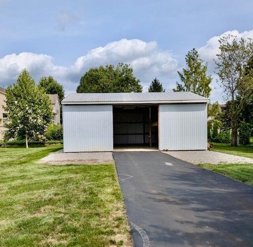 4384 Leppert Road, Hilliard, OH 43026