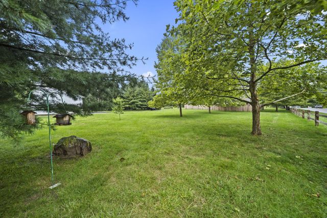 4384 Leppert Road, Hilliard, OH 43026